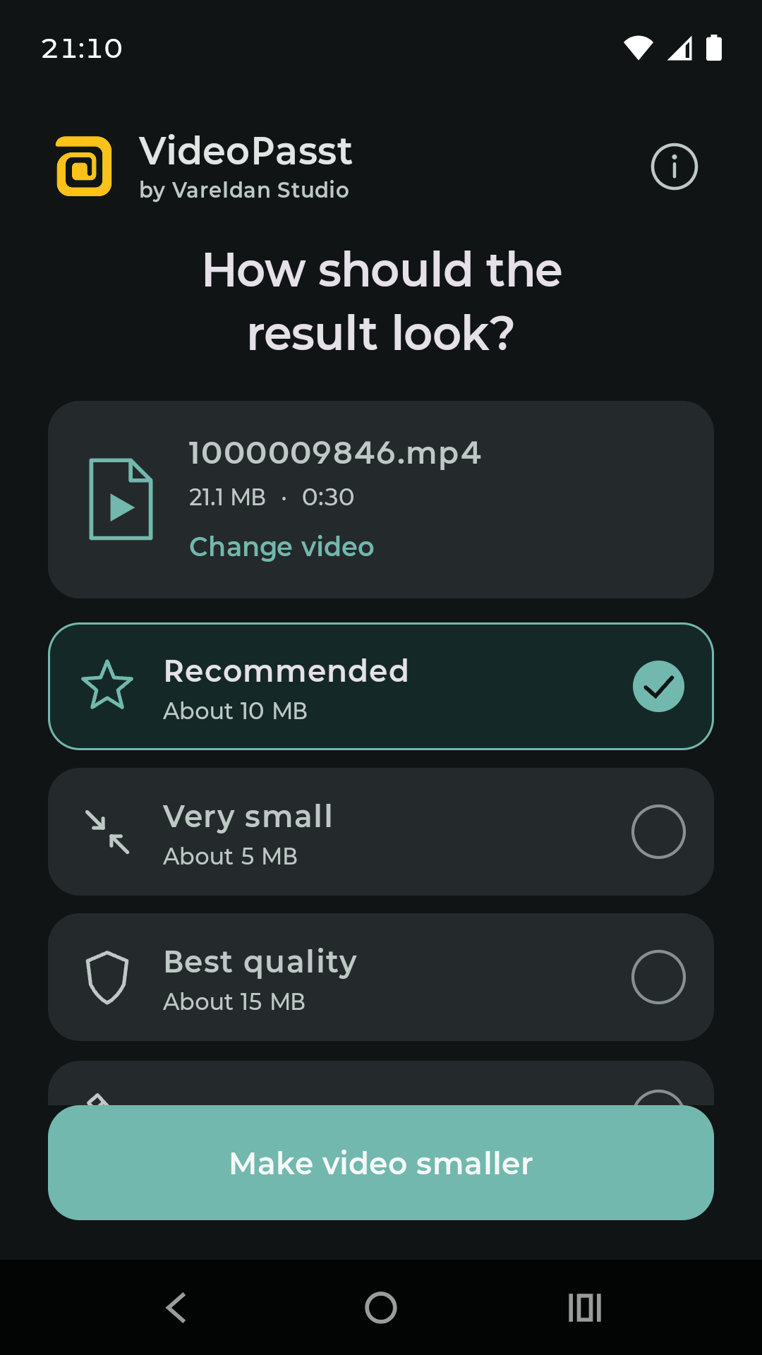 VideoPasst showing quality and target-size options in dark mode